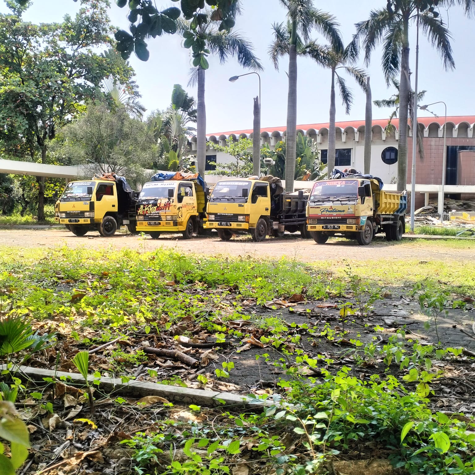 Kenapa Jasa Angkut Puing Limbah Proyek dan Pengurugan Jakarta Sangat Dibutuhkan?